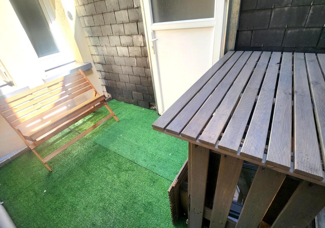 "Colbert Triplex" 3 Chambres - Balcon - Patio - Cathedrale Τουρ Εξωτερικό φωτογραφία