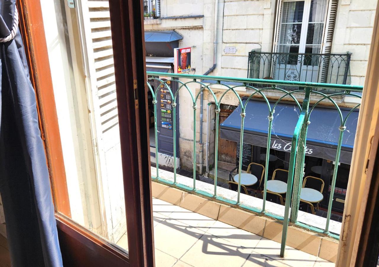 "Colbert Triplex" 3 Chambres - Balcon - Patio - Cathedrale Τουρ Εξωτερικό φωτογραφία