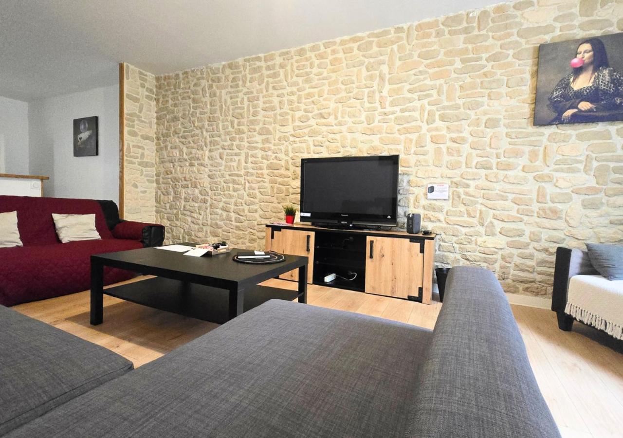 "Colbert Triplex" 3 Chambres - Balcon - Patio - Cathedrale Τουρ Εξωτερικό φωτογραφία